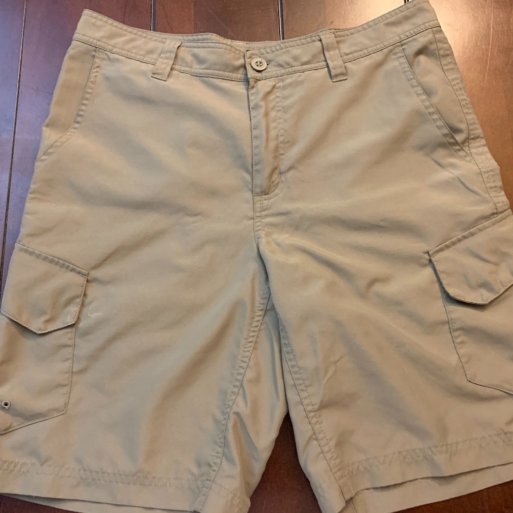 Men's Magellan Outdoor Cargo Shorts - Khaki/Tan